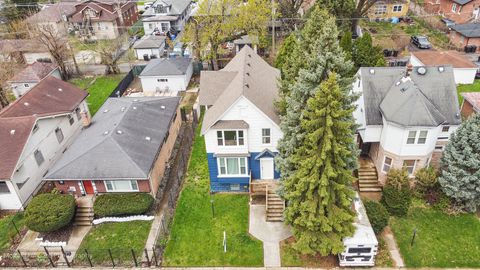 Tiny photo for 11326 S EGGLESTON Avenue, Chicago, IL 60628 (MLS # 12348826)