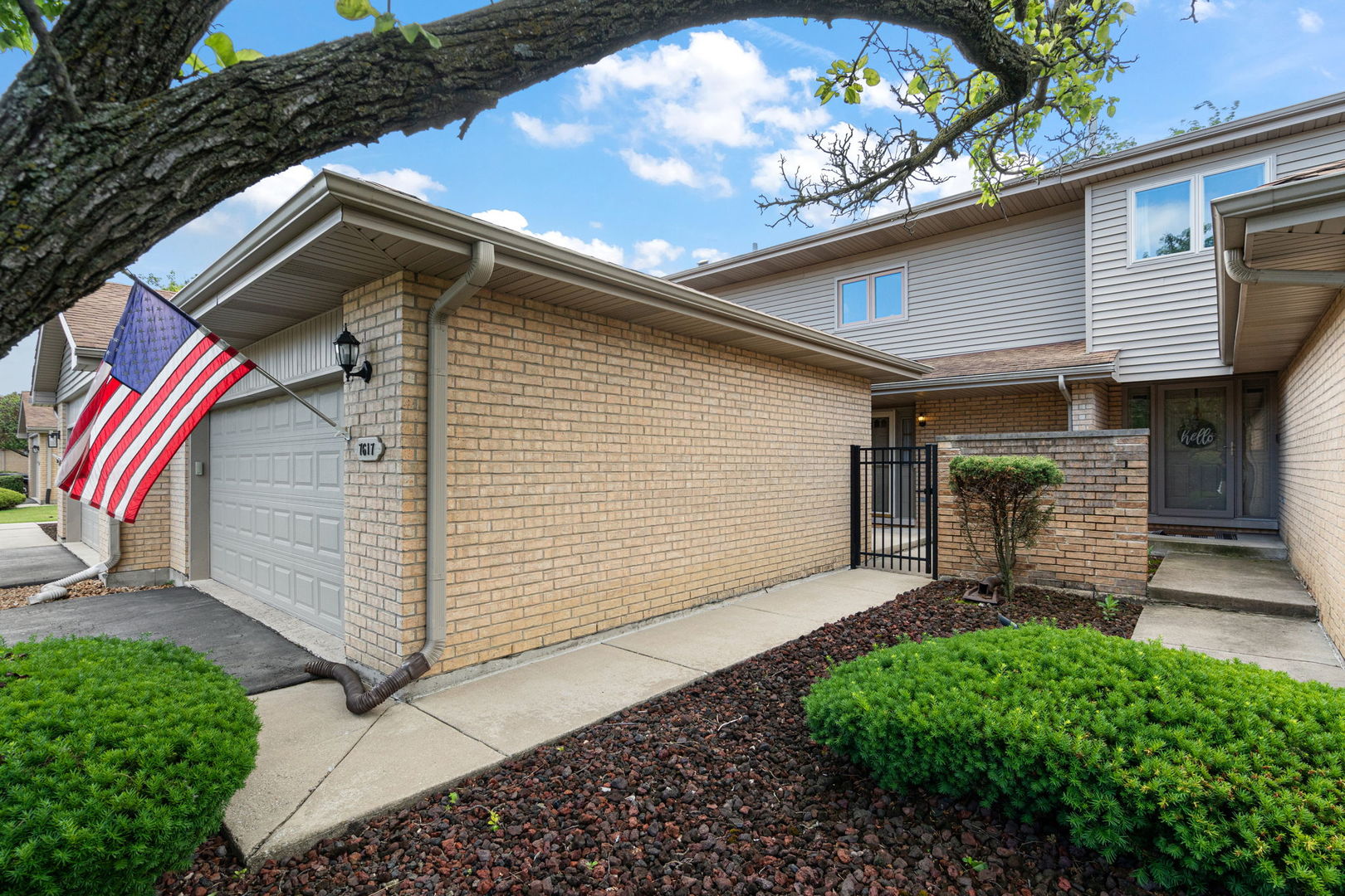 7617 W 158th Court