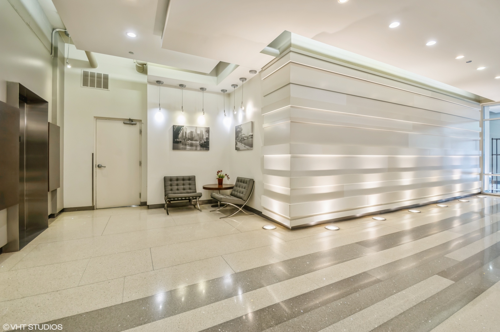 1305 S MICHIGAN Avenue 1207
