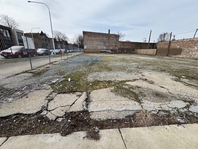 131 E 43rd Street