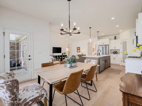 Tiny photo for 1415 Notting Hill Drive, Lemont, IL 60439 (MLS # 12615349)