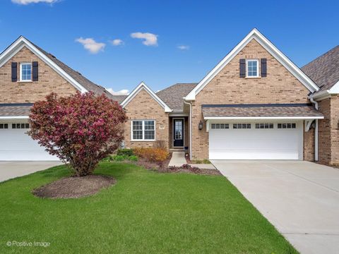 Photo of 1415 Notting Hill Drive, Lemont, IL 60439 (MLS # 12615349)