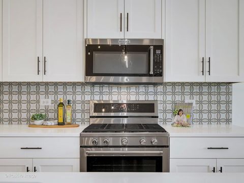 Tiny photo for 1415 Notting Hill Drive, Lemont, IL 60439 (MLS # 12615349)