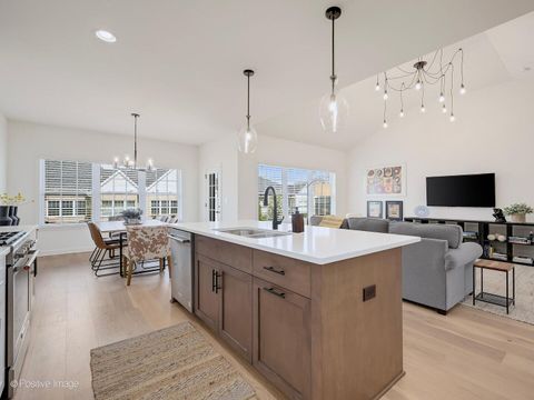 Tiny photo for 1415 Notting Hill Drive, Lemont, IL 60439 (MLS # 12615349)