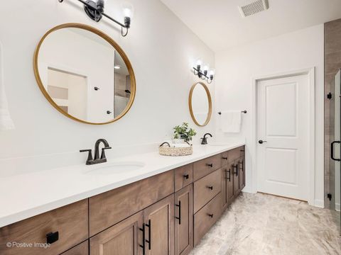 Tiny photo for 1415 Notting Hill Drive, Lemont, IL 60439 (MLS # 12615349)