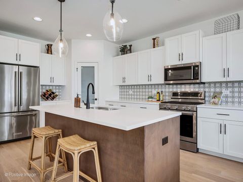 Tiny photo for 1415 Notting Hill Drive, Lemont, IL 60439 (MLS # 12615349)