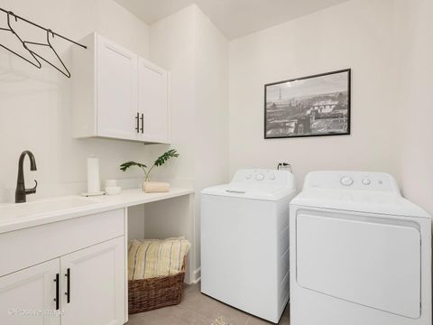 Tiny photo for 1415 Notting Hill Drive, Lemont, IL 60439 (MLS # 12615349)