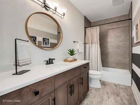 Tiny photo for 1415 Notting Hill Drive, Lemont, IL 60439 (MLS # 12615349)