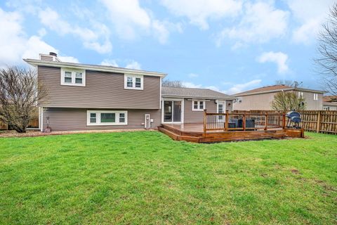 Tiny photo for 1111 Harvest Drive, Shorewood, IL 60404 (MLS # 12608795)