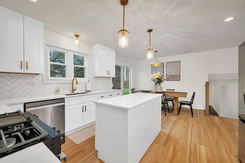 Tiny photo for 1111 Harvest Drive, Shorewood, IL 60404 (MLS # 12608795)