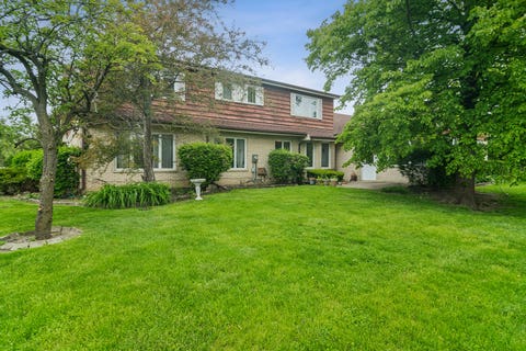 Tiny photo for 217 S Arlington Heights Road, Elk Grove Village, IL 60007 (MLS # 12643775)