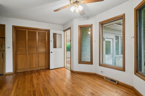 Tiny photo for 217 S Arlington Heights Road, Elk Grove Village, IL 60007 (MLS # 12643775)