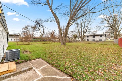 Tiny photo for 15422 Cherry Lane, Markham, IL 60428 (MLS # 12524049)