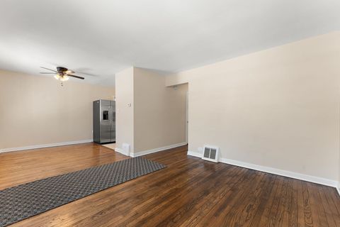 Tiny photo for 11342 S Avenue G, Chicago, IL 60617 (MLS # 12567307)