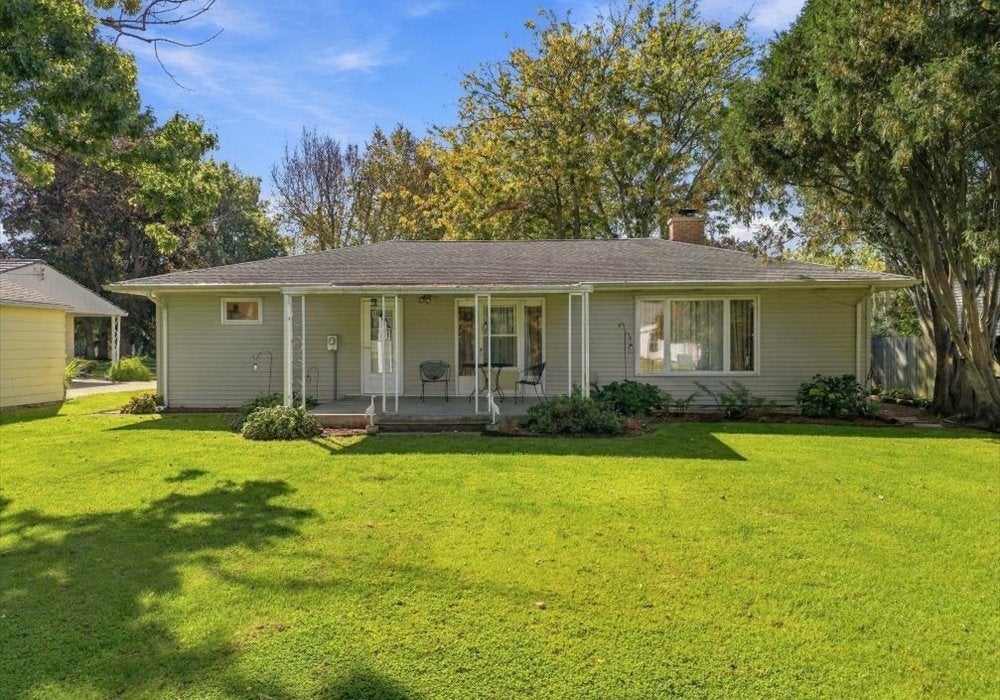 408 Sunset Lane