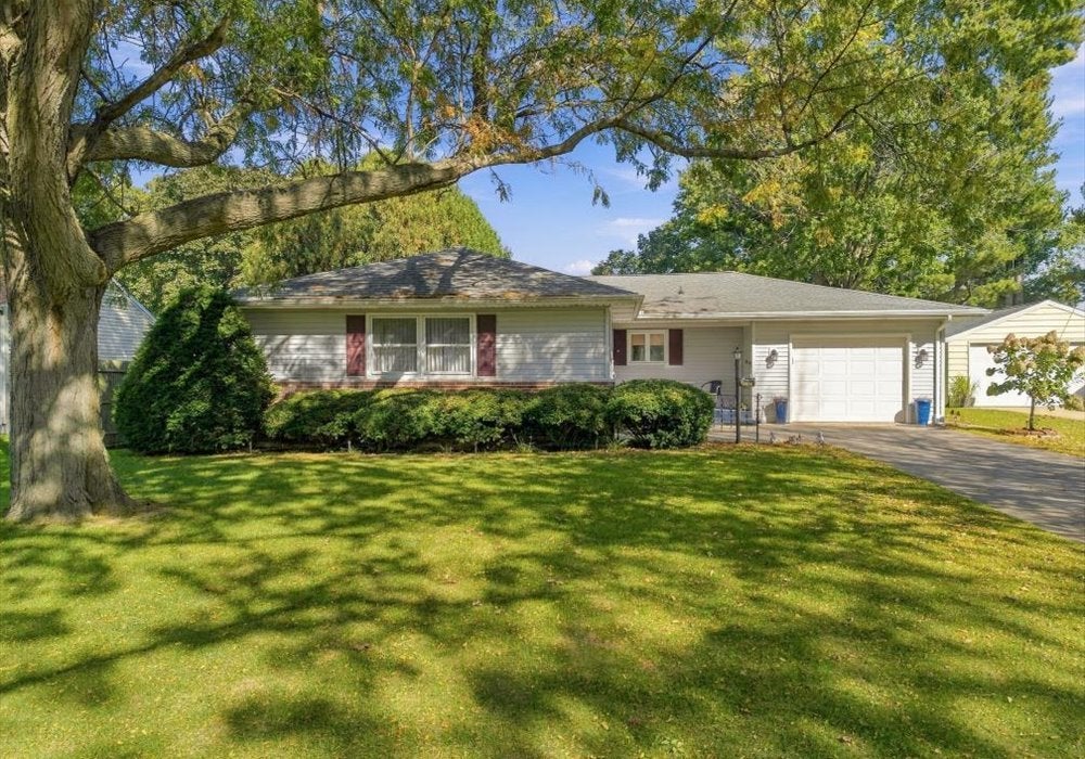 408 Sunset Lane