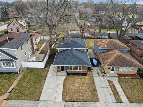 Tiny photo for 515 W 146 Street, Dolton, IL 60419 (MLS # 12598468)