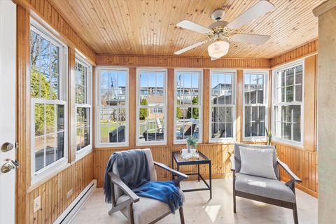 Tiny photo for 267 N Larch Avenue, Elmhurst, IL 60126 (MLS # 12599994)