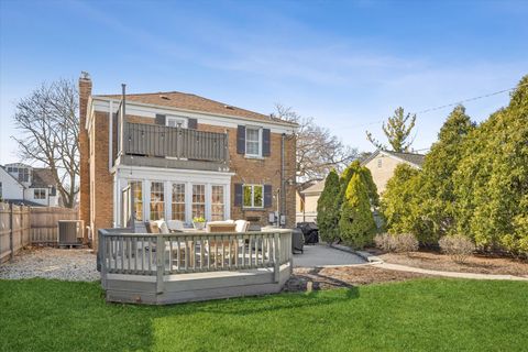 Tiny photo for 267 N Larch Avenue, Elmhurst, IL 60126 (MLS # 12599994)