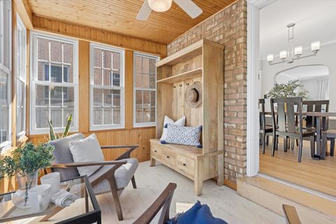 Tiny photo for 267 N Larch Avenue, Elmhurst, IL 60126 (MLS # 12599994)