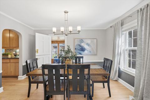 Tiny photo for 267 N Larch Avenue, Elmhurst, IL 60126 (MLS # 12599994)