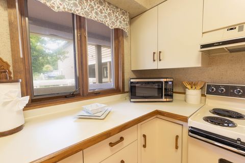 Tiny photo for B10 Long Bay Point Drive #B10, Galena, IL 61036 (MLS # 12465024)
