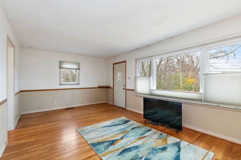 Tiny photo for 70 Hilltop Drive, Lake In The Hills, IL 60156 (MLS # 12519111)