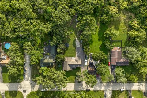 A home in Hickory Hills