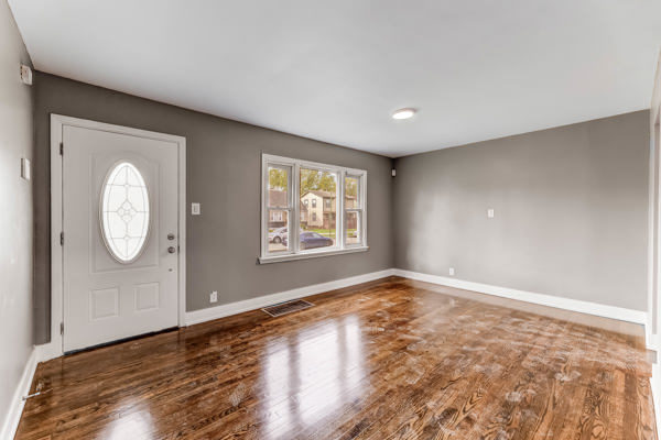 3724 W 86th Street