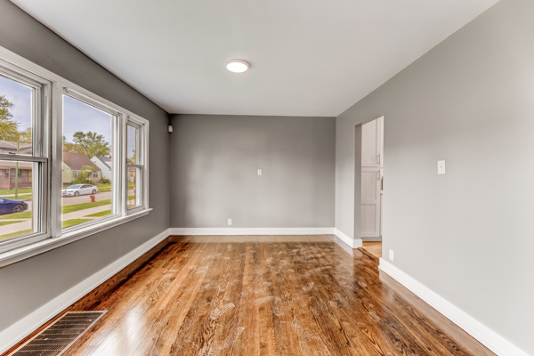 3724 W 86th Street