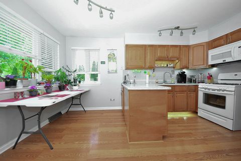 Tiny photo for 1413 N Burning Bush Lane, Mount Prospect, IL 60056 (MLS # 12656540)
