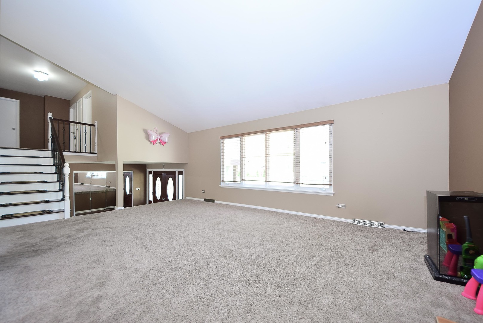 1413 N Burning Bush Lane