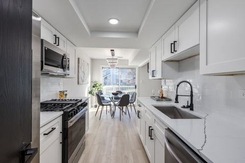 Tiny photo for 7114 Olde Gatehouse Road, Tinley Park, IL 60477 (MLS # 12611112)