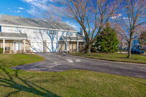 Tiny photo for 7114 Olde Gatehouse Road, Tinley Park, IL 60477 (MLS # 12611112)