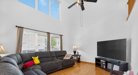 Tiny photo for 1544 Suncrest Lane, Bolingbrook, IL 60490 (MLS # 12465772)