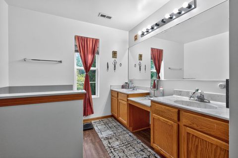 Tiny photo for 1544 Suncrest Lane, Bolingbrook, IL 60490 (MLS # 12465772)