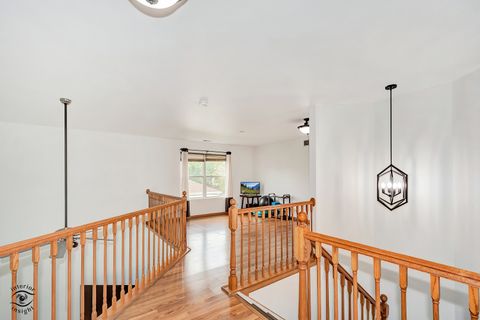 Tiny photo for 1544 Suncrest Lane, Bolingbrook, IL 60490 (MLS # 12465772)