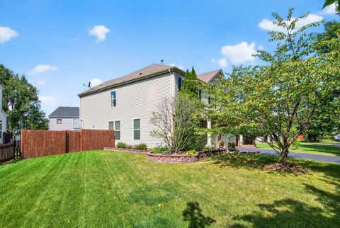 Tiny photo for 1544 Suncrest Lane, Bolingbrook, IL 60490 (MLS # 12465772)