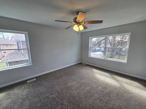 Tiny photo for 4 Joseph Court, Midlothian, IL 60445 (MLS # 12598207)