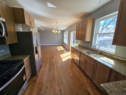 Tiny photo for 4 Joseph Court, Midlothian, IL 60445 (MLS # 12598207)