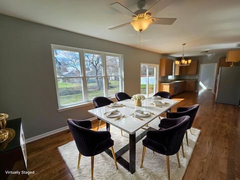 Tiny photo for 4 Joseph Court, Midlothian, IL 60445 (MLS # 12598207)