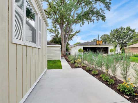 Tiny photo for 310 S Delphia Avenue, Park Ridge, IL 60068 (MLS # 12731724)