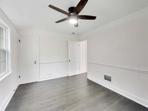 Tiny photo for 310 S Delphia Avenue, Park Ridge, IL 60068 (MLS # 12731724)