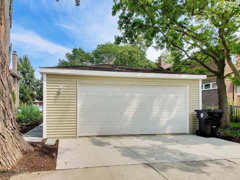 Tiny photo for 310 S Delphia Avenue, Park Ridge, IL 60068 (MLS # 12731724)