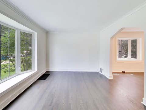 Tiny photo for 310 S Delphia Avenue, Park Ridge, IL 60068 (MLS # 12731724)