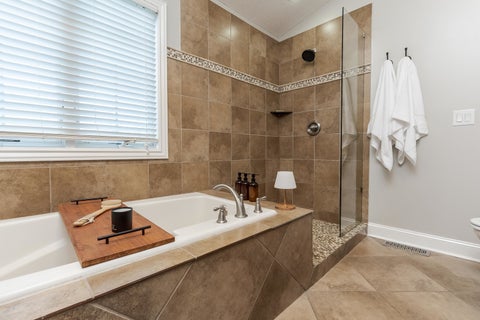 Tiny photo for 17 Waterside Circle, Bloomington, IL 61704 (MLS # 12712378)
