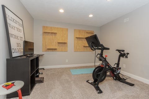 Tiny photo for 17 Waterside Circle, Bloomington, IL 61704 (MLS # 12712378)