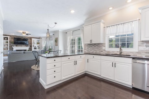 Tiny photo for 17 Waterside Circle, Bloomington, IL 61704 (MLS # 12712378)