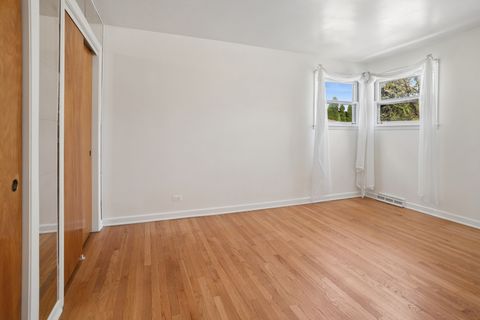 Tiny photo for 8538 N Oketo Avenue, Niles, IL 60714 (MLS # 12631349)