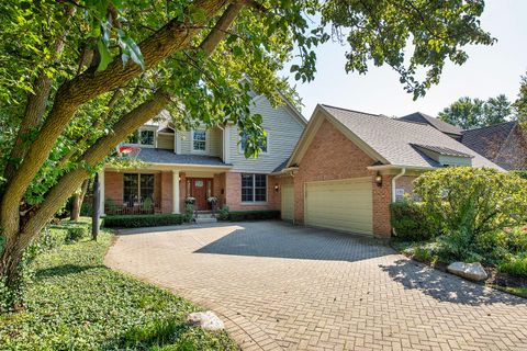 Photo of 1301 Wendy Drive, Northbrook, IL 60062 (MLS # 12490234)
